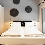 Amrai Hotel